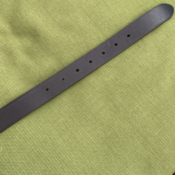 Coach leather belt with gold hardware, size 40 - Picture 6 of 8